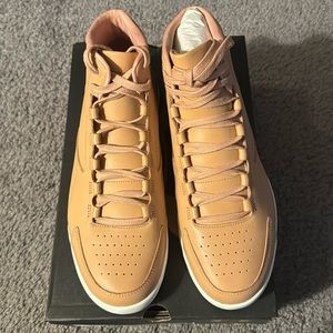 Under Armour Charged Pivot Mid Coral Sands 9 Womens